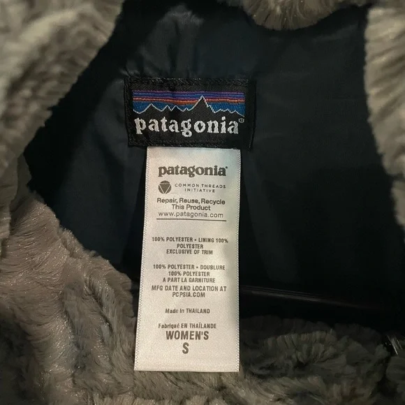 Patagonia Green Pelage Faux Fur Jacket - Picture 6 of 8